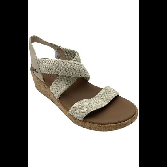 Skechers Women's Arch Fit Beverlee Sandal Cream - Medium - Picture 1 of 3
